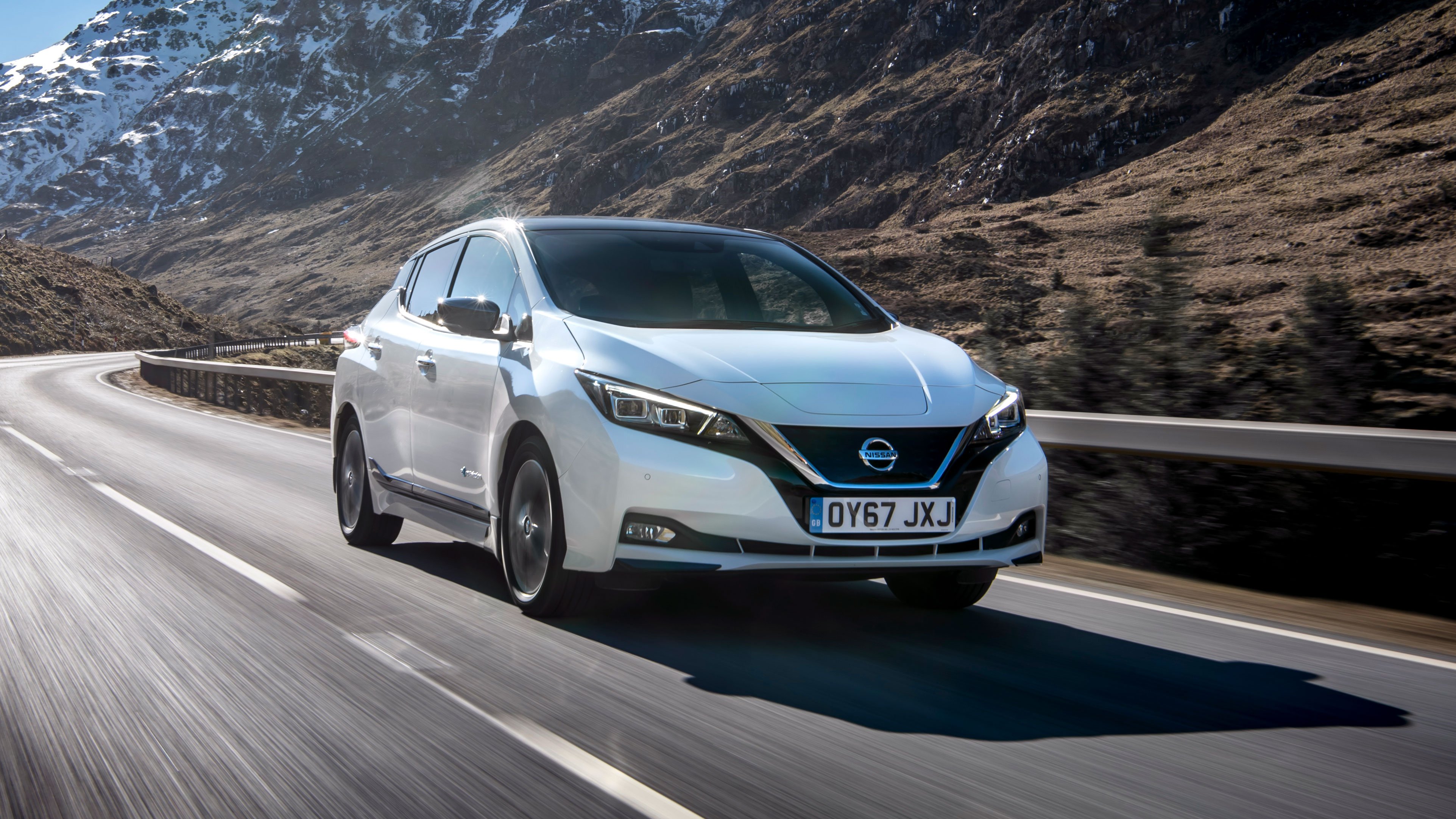 Nissan Leaf Review & Prices 2023 AutoTrader UK